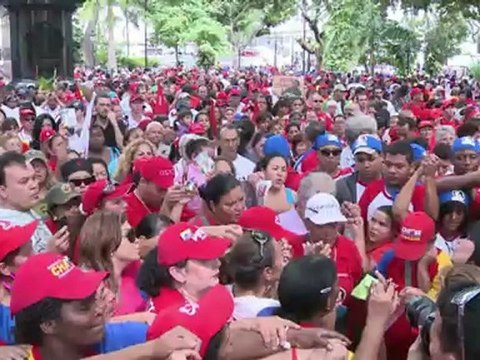 Venezuela: ses partisans prient pour la santé d'Hugo Chavez