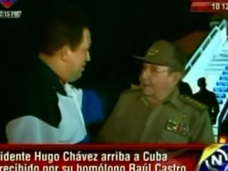 Chávez pisa suelo cubano
