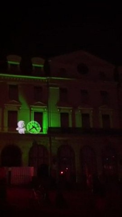 Fête des Lumières 2012 - Les anookis place Saint Paul 1