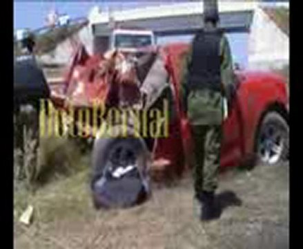 Tres Tiros Alfredito Olivas Nuevos Rebeldes (Video) 2012