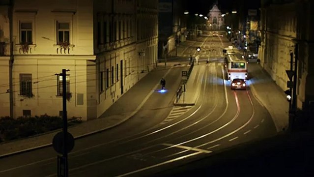 Skateboard Néon - The Appli dispo sur l'app store Gratuit - # TheAppli