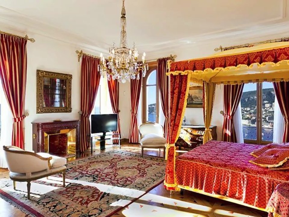 Villa de prestige à louer - Saint Jean Cap Ferrat - vue mer panoramique - 15 chambres