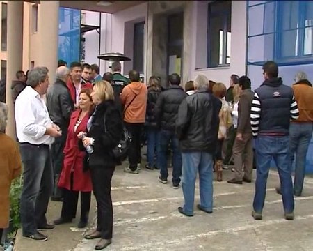 Σε καταλήψεις από αύριο οι εργαζόμενοι στον δήμο Λαμίας