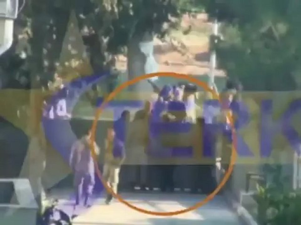 ‫عصابات الإرهاب تدخل سوريا أمام أعين الجيش التركي (مسرب)‬ - YouTube