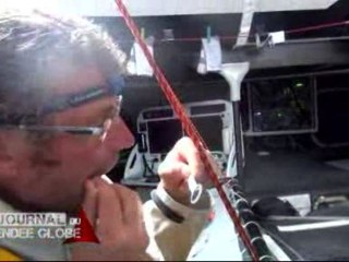 Vendée Globe 2012 - Stamm se casse une dent !