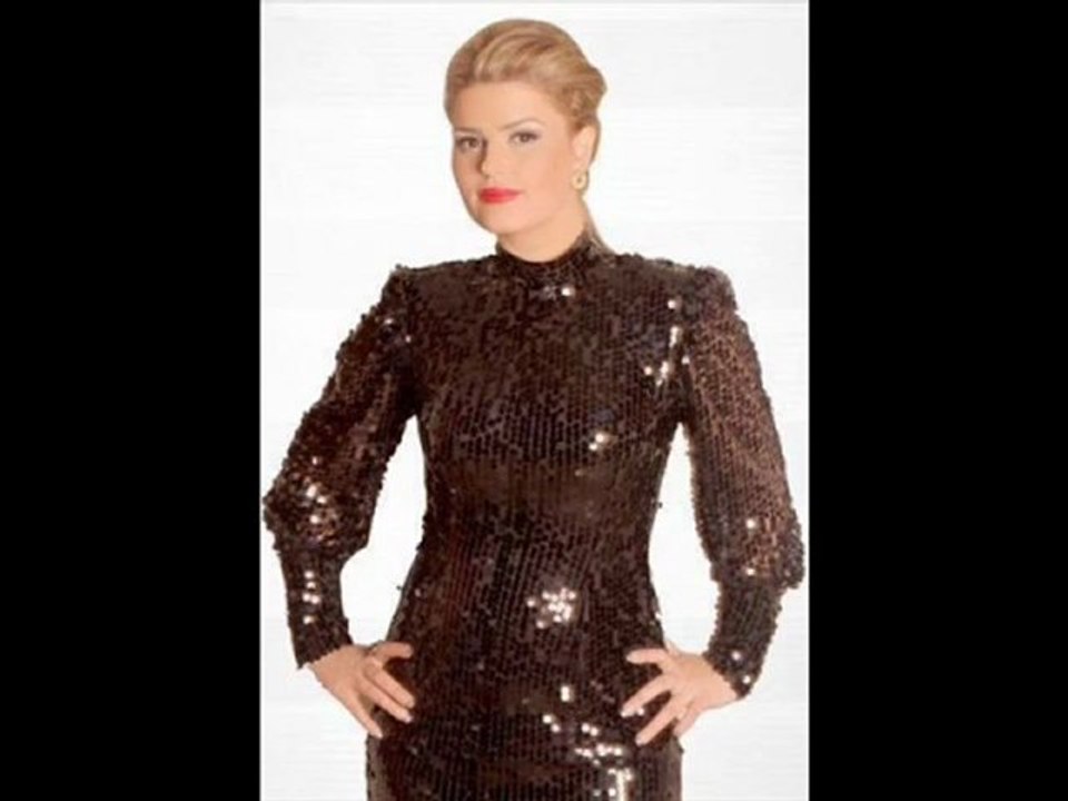 Valbona Spahiu - Me dy shkronja 2013