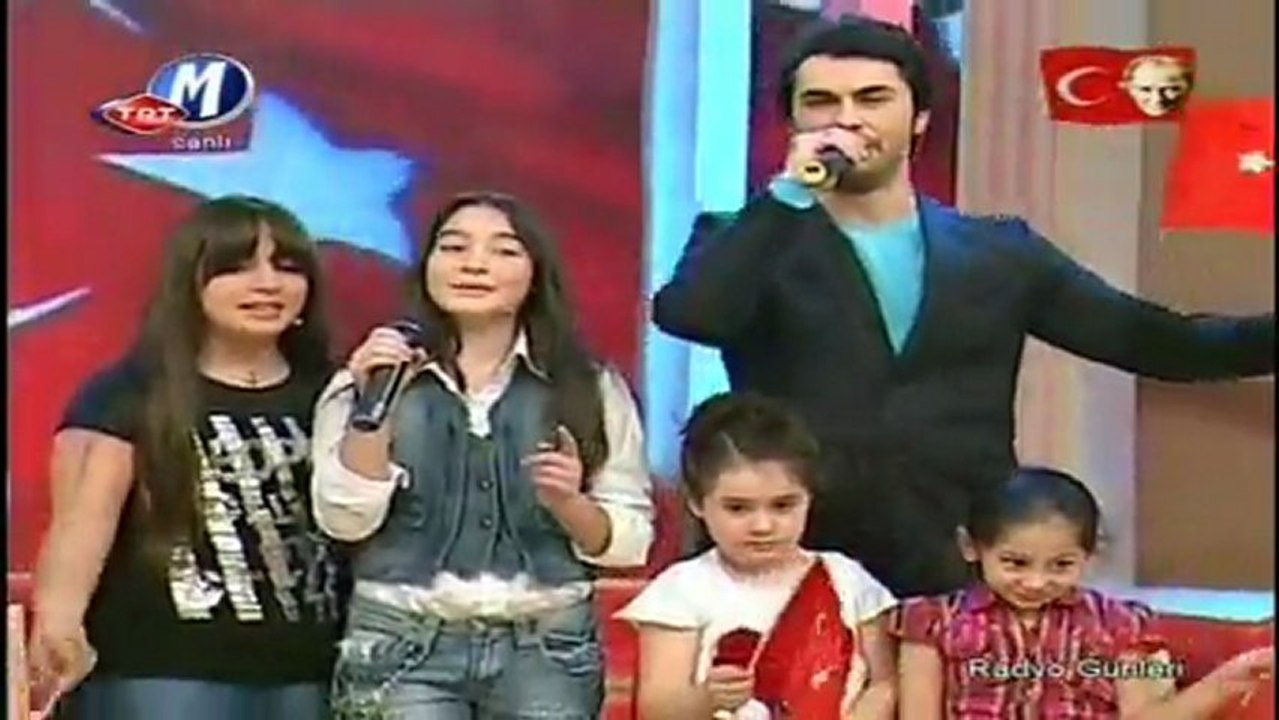 Hoş Gelişler Ola Mustafa Kemal Paşa (Koro)