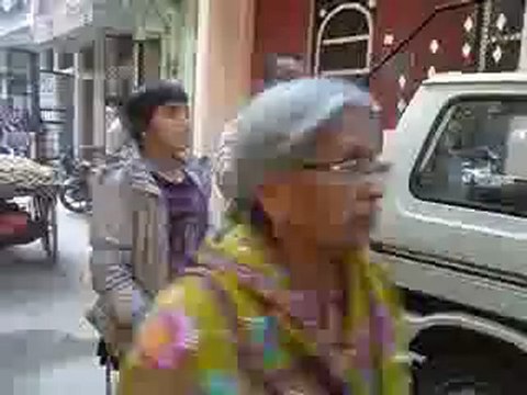 Gospel Open air Preaching by Evangelist Hemant & daughter Glory Daniels @ South Delhi, DDA Flats