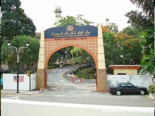 D'autres édifices à K.L.