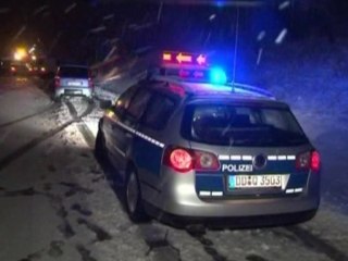 Heavy snowfall causes transport chaos in Germany