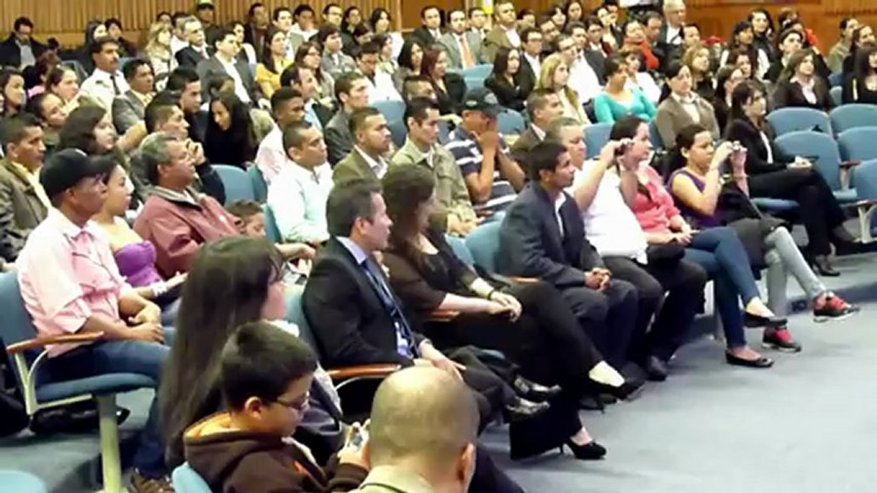 Graduación de exguerrilleros