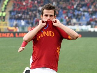 Le superbe but de Miralem Pjanic avec l'AS Roma !