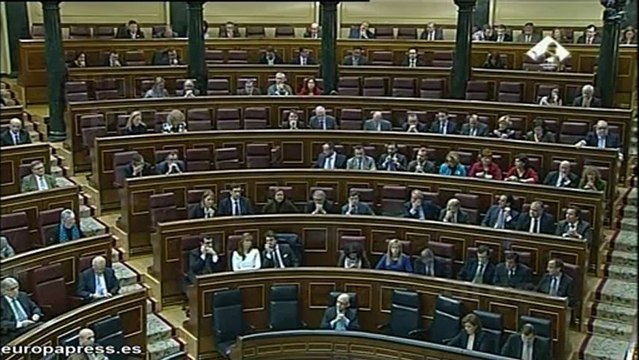 Rosa Díez pide dimisión de Rajoy por haber mentido