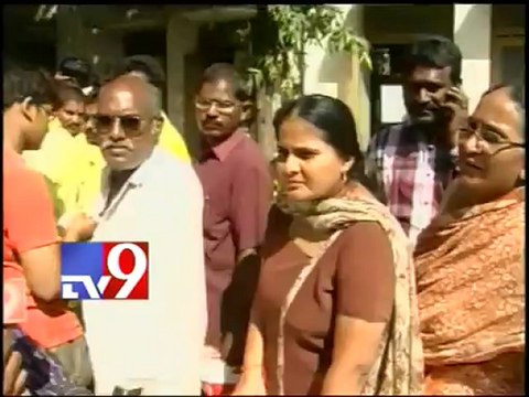 Devotee faints in queue for Ekadashi tickets
