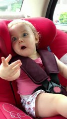 Notre petit clown en voiture!