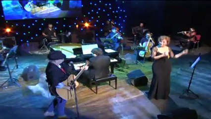 Zuhal Olcay ve Derya Köroğlu Düet