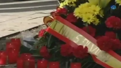 Emotivo homenaje a las víctimas de la Casa Cuartel de Zaragoza