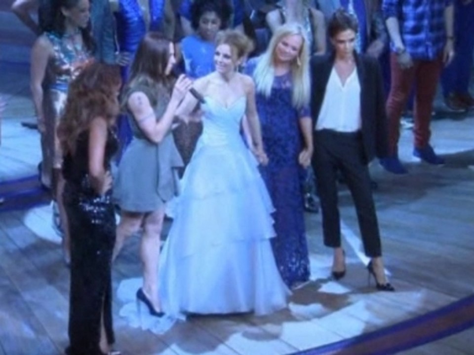 Spice Girls witness triumphant debut of Viva Forever