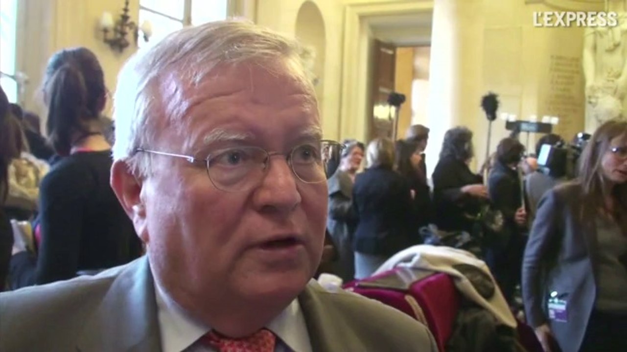 Finalement, à l'UMP, vous n'êtes pas mieux avec deux groupes?