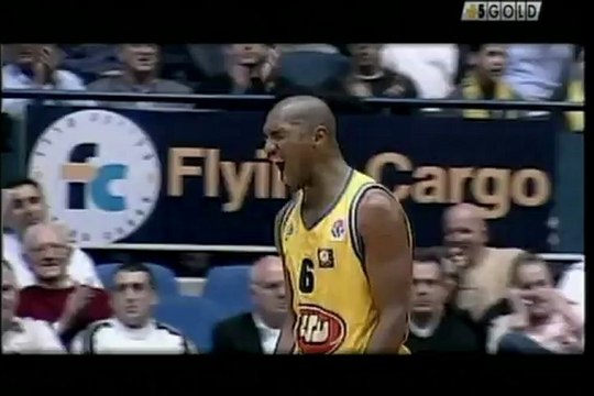 פתיח הדרבי התל אביב בכדורסל מחזור 20 עונת 2003-04