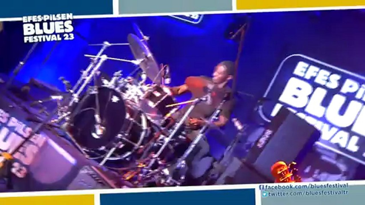 Efes Pilsen Blues Festival 23 Cedric Burnside Bateri Show