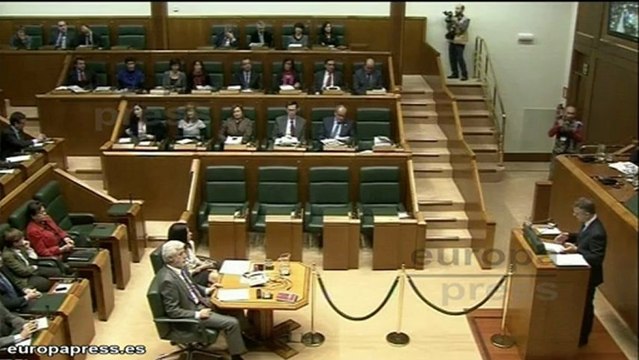 Urkullu, por acuerdos entre diferentes