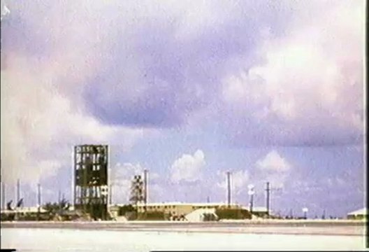 Первое испытание ядерного зонтика