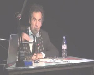 "Faut-il avoir peur des nanotechnologies ? 3 de 3" Etienne Klein, physicien