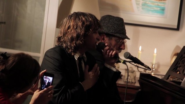 Cali chante Lana Del Rey pour un live très appart' !