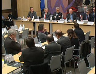 table ronde sur les échanges internationaux