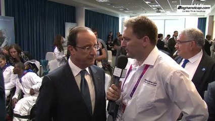 François Hollande, aux Jeux Paralympiques de Londres