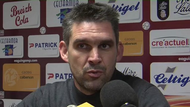 Conférence de presse EA Guingamp - AC Arles Avignon : Jocelyn GOURVENNEC (EAG) - Pierre MOSCA (ACA) - saison 2012/2013