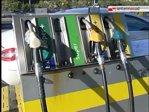 TG 12.12.12 Sciopero benzinai, adesione fino al 95%