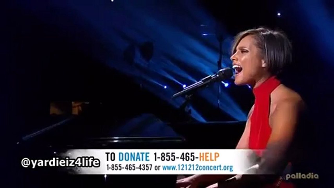 Alicia Keys - Brand New Me/No One @ 121212 The Concert for Sandy Relief Live