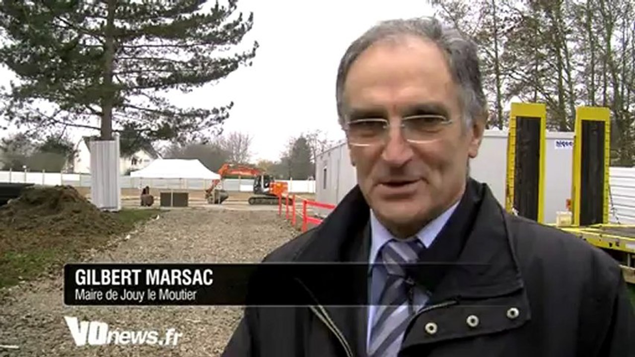 1ere Pierre de la maison de l'enfance à Jouy-le-Moutier