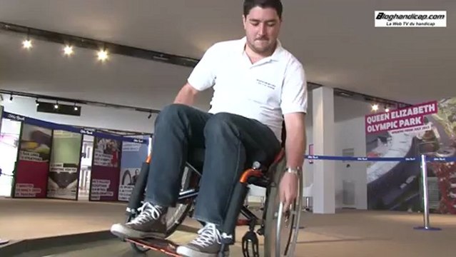 Jeux Paralympiques 2012 - On a testé le parcours fauteuil