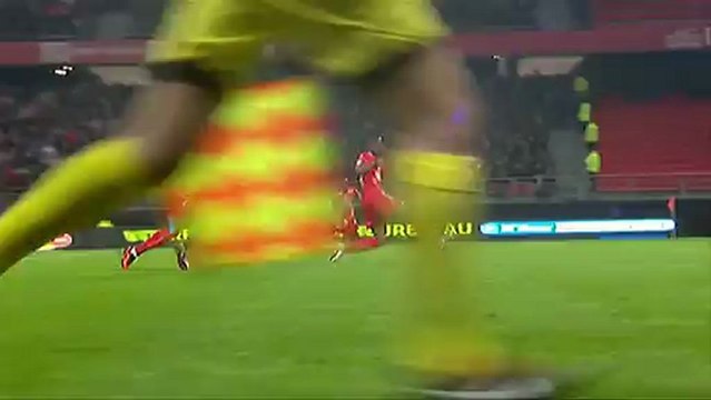 But Zlatan IBRAHIMOVIC (28ème) - Valenciennes FC - Paris Saint-Germain (0-4) - saison 2012/2013