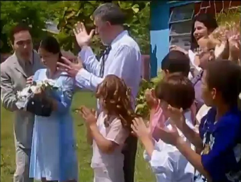 Escenas de Mario Cimarro en Gata Salvaje  7 -8