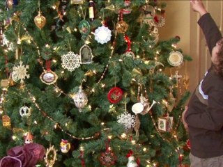 Christmas Tree Safety Tips