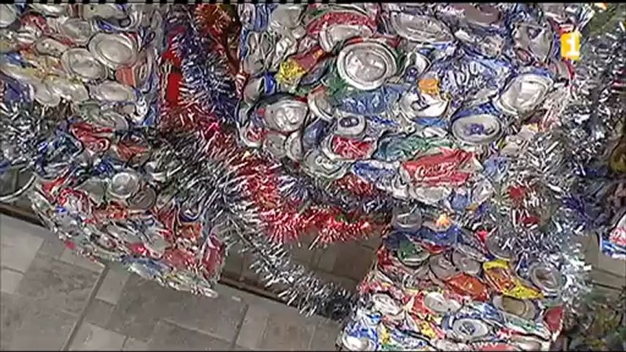 Miss France parle; elle est "notre Miss" .. Miss Tahiti ... A la fin.. au revoir Natacha Szilagyi !