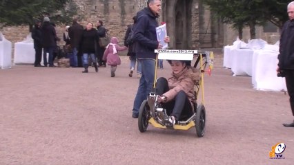 Le tricycle solaire "e-care" conçu par le collège de Lézignan a fait étape ce vendredi à Carcassonne.