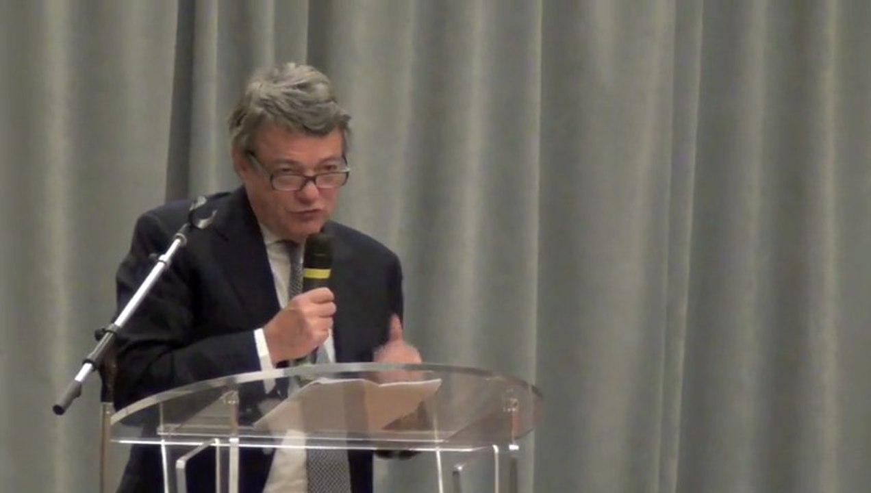 Jean-Louis Borloo exprime son soutien à Henri Plagnol lors du meeting du 13 décembre 2012