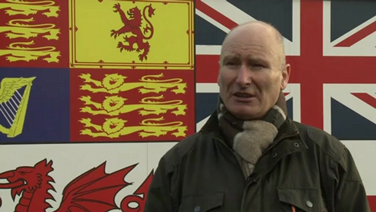 Northern Irish flag protests echo troubled past