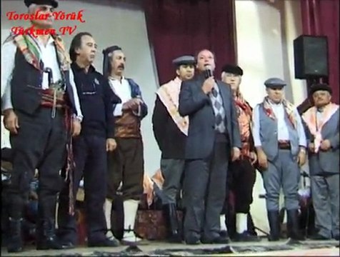 FETHİYE YÖRÜK YARENİNDE DERNEK BAŞKANLARIN KONUŞMASI VE HEDİYE VERİMESİ