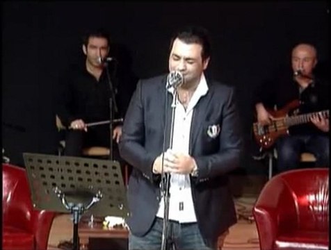 Polis Radyosu - Cankat ERDOĞAN - Yolumuz Gurbete Düştü / Bir Gönüle Aşk Girince