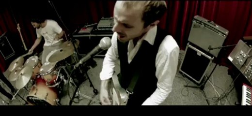 Moving Out - Splendor In The Grass