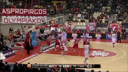 Dunk of the Night: Ioannis Bourousis, EA7 Emporio Armani Milan
