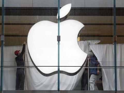 iPhone 5 Hits China as Apple Struggles for Market Share