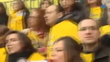 Jueces y fiscales se concentran en toda España contra Gallardón