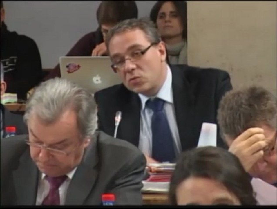 Patrick MOLINOZ sur le financement de la dépendance. Session de décembre 2012